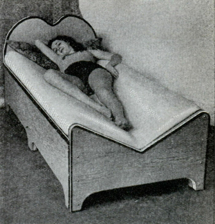 Cama en forma de V inventada en 1932, soportando el cuerpo en todos sus puntos para un mejor descanso