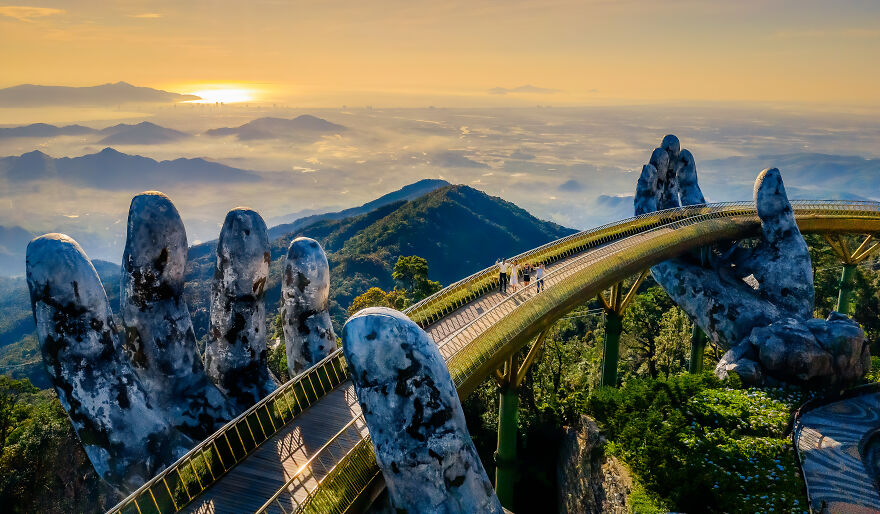 5 Enchanting Revelations Of Vietnam's Golden Bridge: Where Dreams Meet Reality (6 Pics) 5 Enchanting Revelations Of Vietnam's Golden Bridge: Where Dreams Meet Reality (6 Pics)