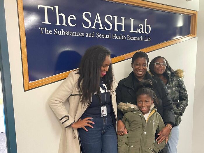 Girl Gets A Major Award After Neighbor Calls Police On Her For Exterminating Lanternflies Girl Gets A Major Award After Neighbor Calls Police On Her For Exterminating Lanternflies