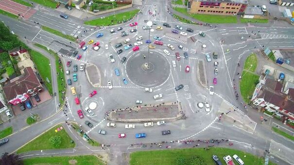 Magic_Roundabout-64dd0ee82b015.jpg