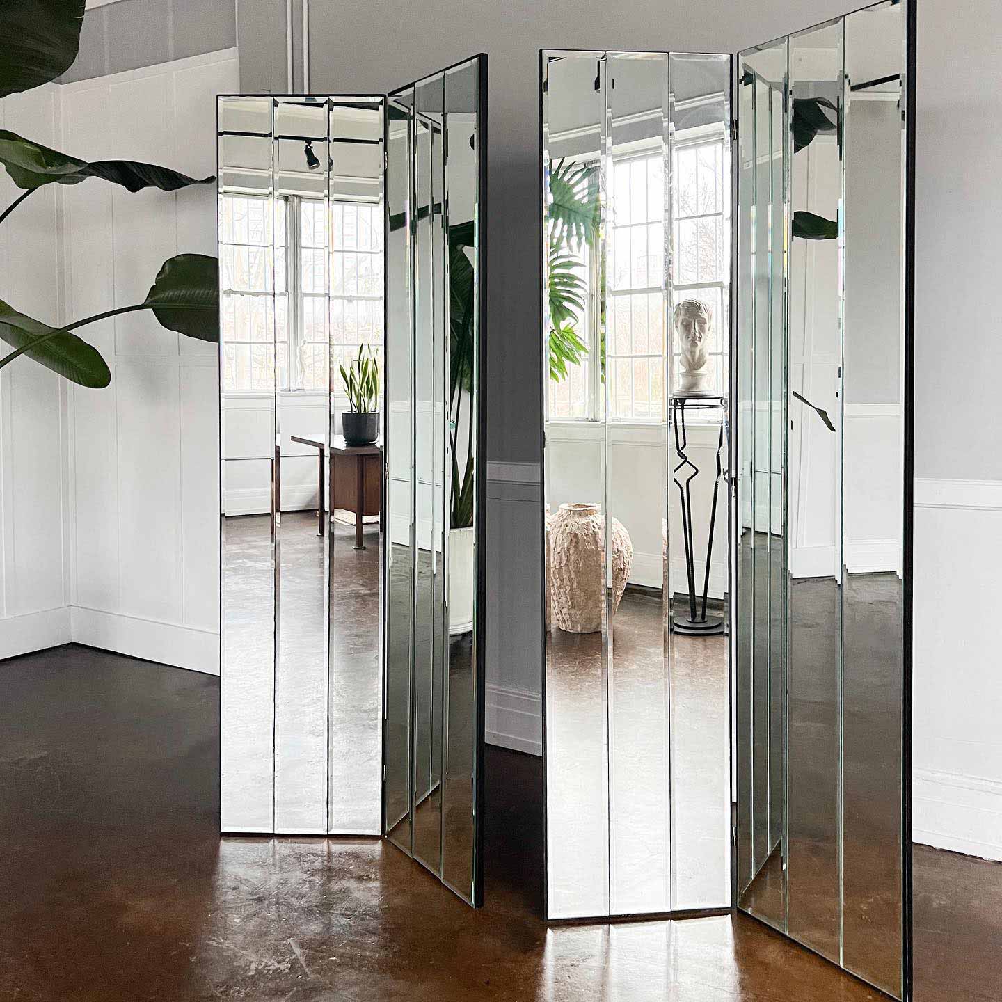 Two-part folding mirror room divider