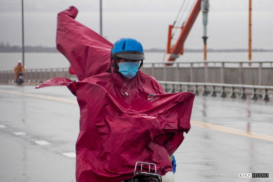 I Documented People Racing Against Time Before Typhoon Noul Hit Da Nang City In Vietnam I Documented People Racing Against Time Before Typhoon Noul Hit Da Nang City In Vietnam