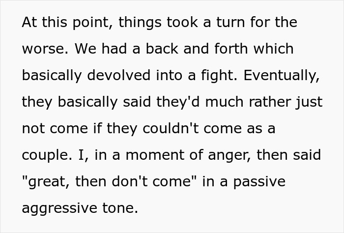 Groom Asks If He’s A Jerk To Uninvite Polycule Parents From The Wedding, Gets Support Online Groom Asks If He’s A Jerk To Uninvite Polycule Parents From The Wedding, Gets Support Online