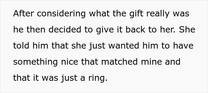 Mom Buys Her Son A Backup Wedding Band 3 Months After Wedding, Wife Is Baffled And Vents Online Mom Buys Her Son A Backup Wedding Band 3 Months After Wedding, Wife Is Baffled And Vents Online