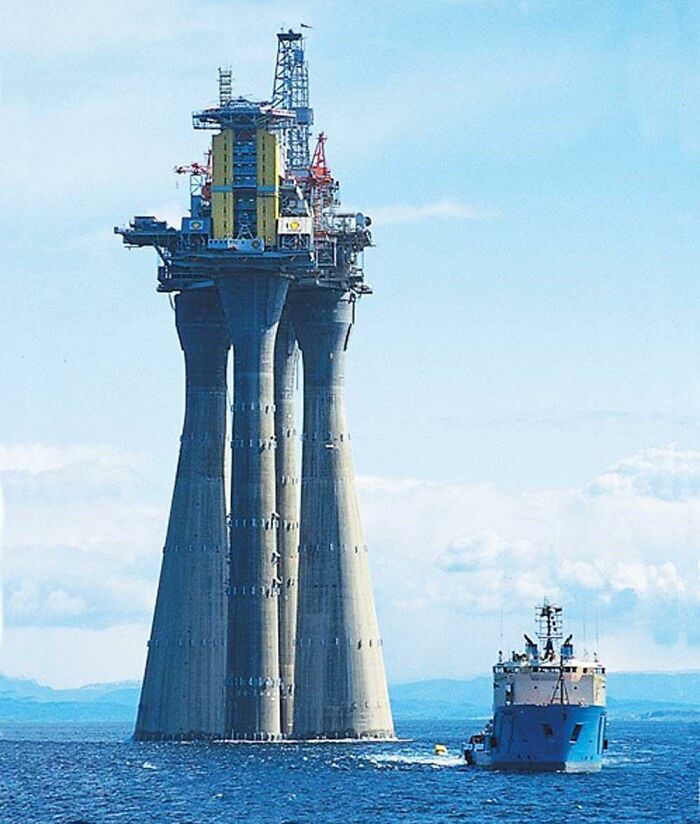 Troll-A, Over 1500 Feet Tall, Being Taken Out To Sea Before It’s Legs Are Sunk Down To The Ocean Floor
