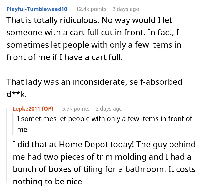 Guy Gets Praised Online For Not Letting Woman With Full Cart Of Stuff Check Out First Guy Gets Praised Online For Not Letting Woman With Full Cart Of Stuff Check Out First
