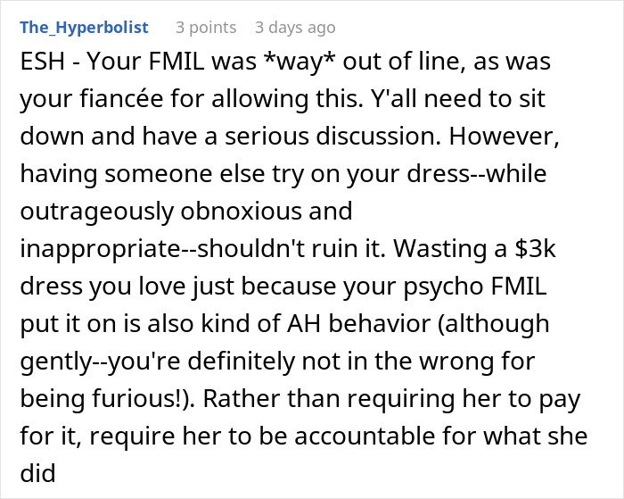 Woman's Fiancé Lets His Mom Try On Her Wedding Dress, Knowing She Would Be Livid, Drama Ensues Woman's Fiancé Lets His Mom Try On Her Wedding Dress, Knowing She Would Be Livid, Drama Ensues