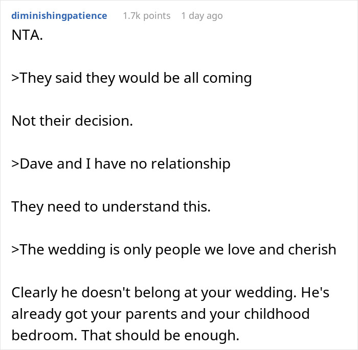 Groom Asks If He’s A Jerk To Uninvite Polycule Parents From The Wedding, Gets Support Online Groom Asks If He’s A Jerk To Uninvite Polycule Parents From The Wedding, Gets Support Online