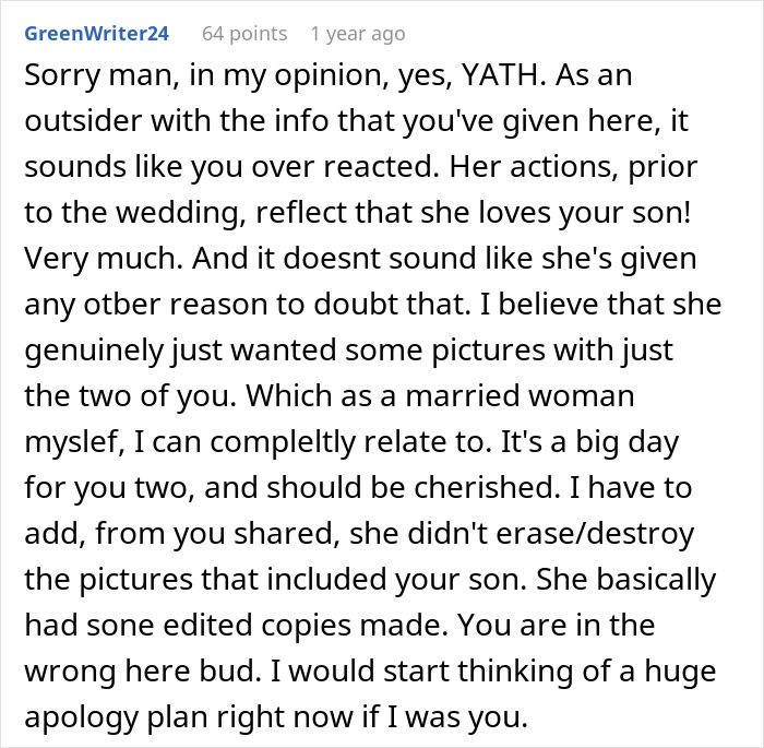 "She Hasn't Stopped Crying": Man Cancels Honeymoon After Wife Edited His Son Out Of Wedding Pics "She Hasn't Stopped Crying": Man Cancels Honeymoon After Wife Edited His Son Out Of Wedding Pics
