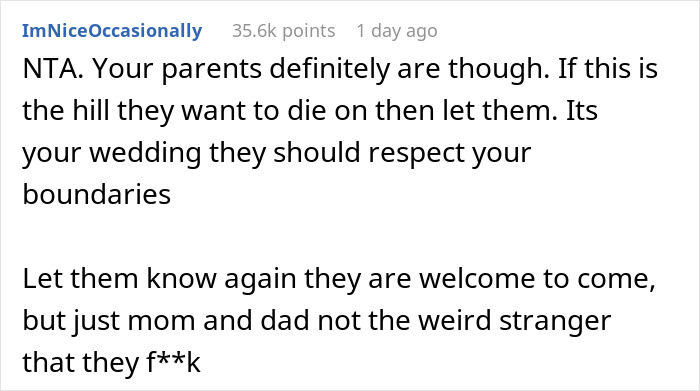 Groom Asks If He’s A Jerk To Uninvite Polycule Parents From The Wedding, Gets Support Online Groom Asks If He’s A Jerk To Uninvite Polycule Parents From The Wedding, Gets Support Online