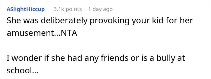 Man Sprays His Bratty Niece With A Hose After She Wouldn’t Stop Throwing Water Balloons At His Kid Man Sprays His Bratty Niece With A Hose After She Wouldn’t Stop Throwing Water Balloons At His Kid