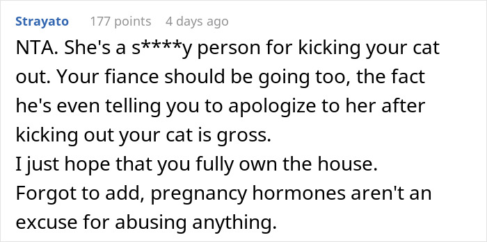Woman Chooses Her Elderly Cat Over Fiancé And His Pregnant Daughter, Gets Full Support Online Woman Chooses Her Elderly Cat Over Fiancé And His Pregnant Daughter, Gets Full Support Online