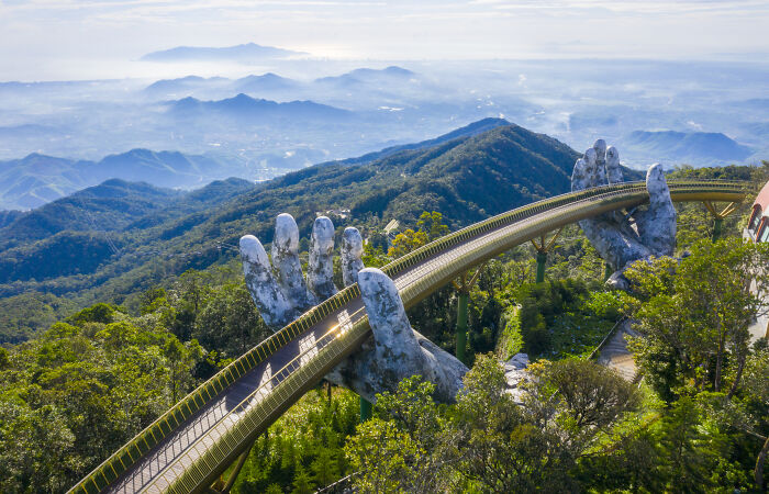 Celebrating The Fifth Anniversary Of Golden Bridge, A Modern, Man-Made Wonder Of The World (5 Pics)