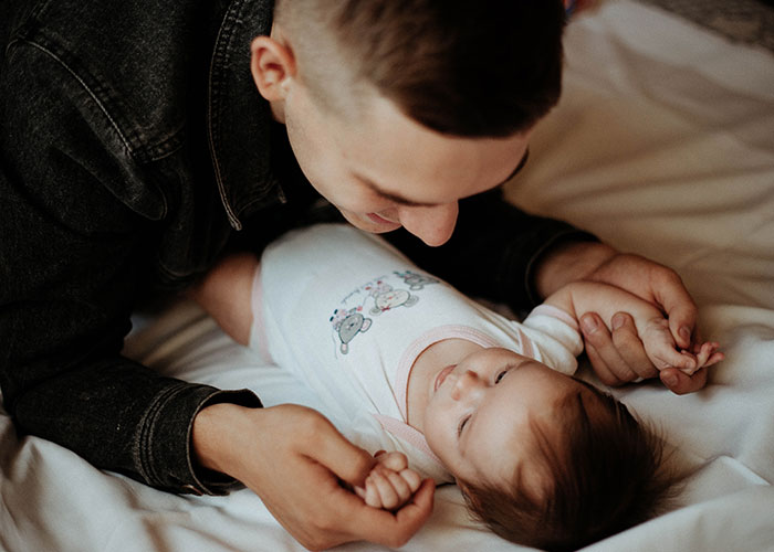 “Am I The Jerk For Not Helping My Partner With Our Newborn?” “Am I The Jerk For Not Helping My Partner With Our Newborn?”