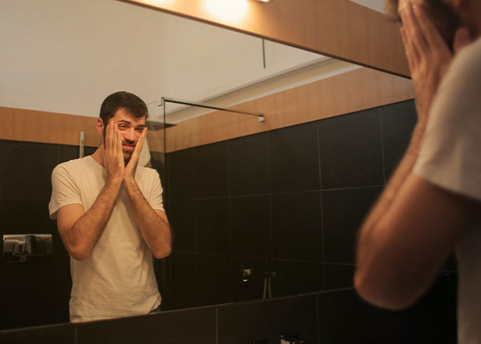 “Am I The Jerk For Not Helping My Partner With Our Newborn?” “Am I The Jerk For Not Helping My Partner With Our Newborn?”