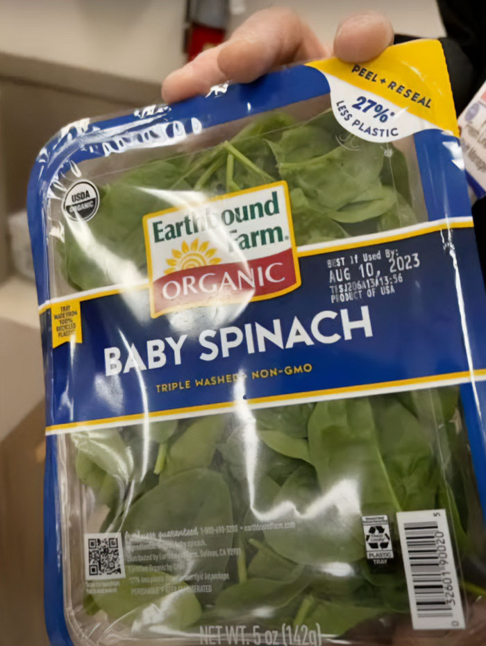 Michigan Family Is Baffled After Discovering Live Frog Inside A Sealed Bag Of 'Triple Washed' Spinach Michigan Family Is Baffled After Discovering Live Frog Inside A Sealed Bag Of 'Triple Washed' Spinach