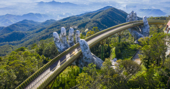 Celebrating The Fifth Anniversary Of Golden Bridge, A Modern, Man-Made Wonder Of The World (5 Pics)