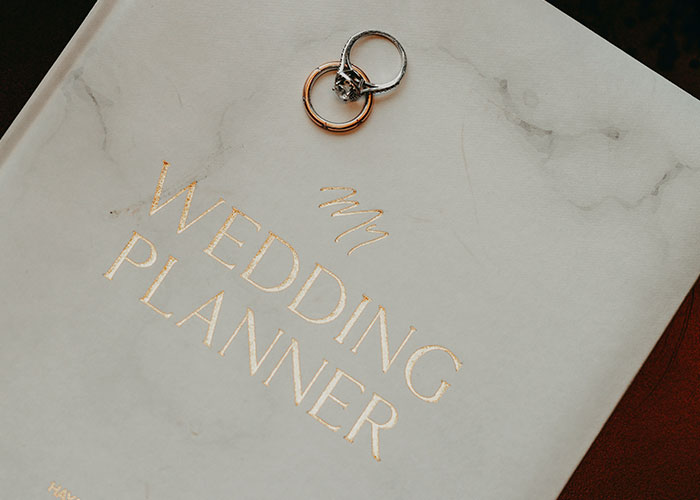 “They Were Furious”: Family Drama Ensues When A Couple Deny Fiancé’s Sister’s “Dying Wish” “They Were Furious”: Family Drama Ensues When A Couple Deny Fiancé’s Sister’s “Dying Wish”