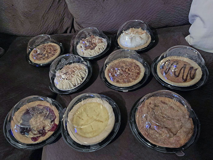 At 30-Weeks-Pregnant, I Told My Husband I’d Like To Have Some Pie. It’s A Win