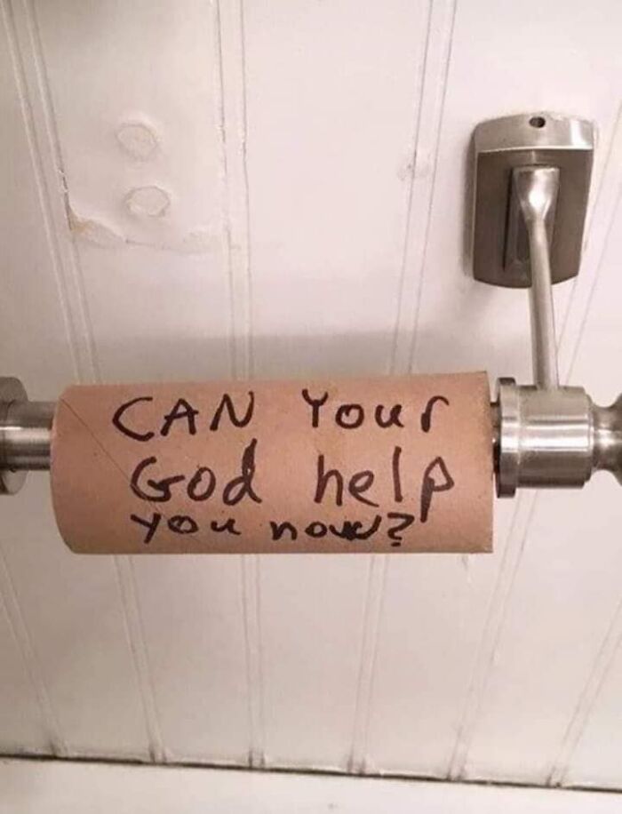 "¿Puede tu dios ayudarte ahora?"