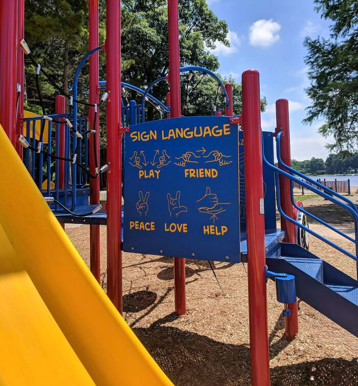 This Playground Has A Sign So Hearing And Deaf Kids Could Play Together