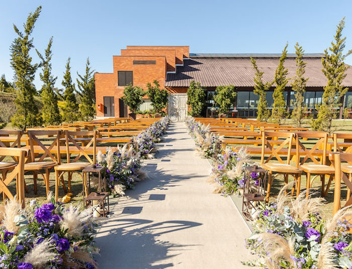 “Girl, What?”: The Internet Gives This Woman A Reality Check After She Gets Suspicious Of Her BF “Girl, What?”: The Internet Gives This Woman A Reality Check After She Gets Suspicious Of Her BF