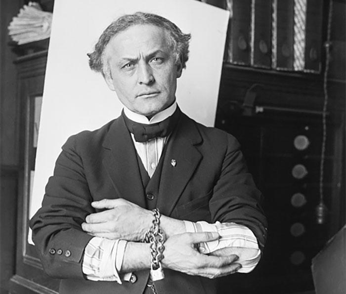 White and black portrait of Harry Houdini