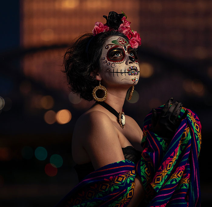 Woman wearing Día de los Muertos costume