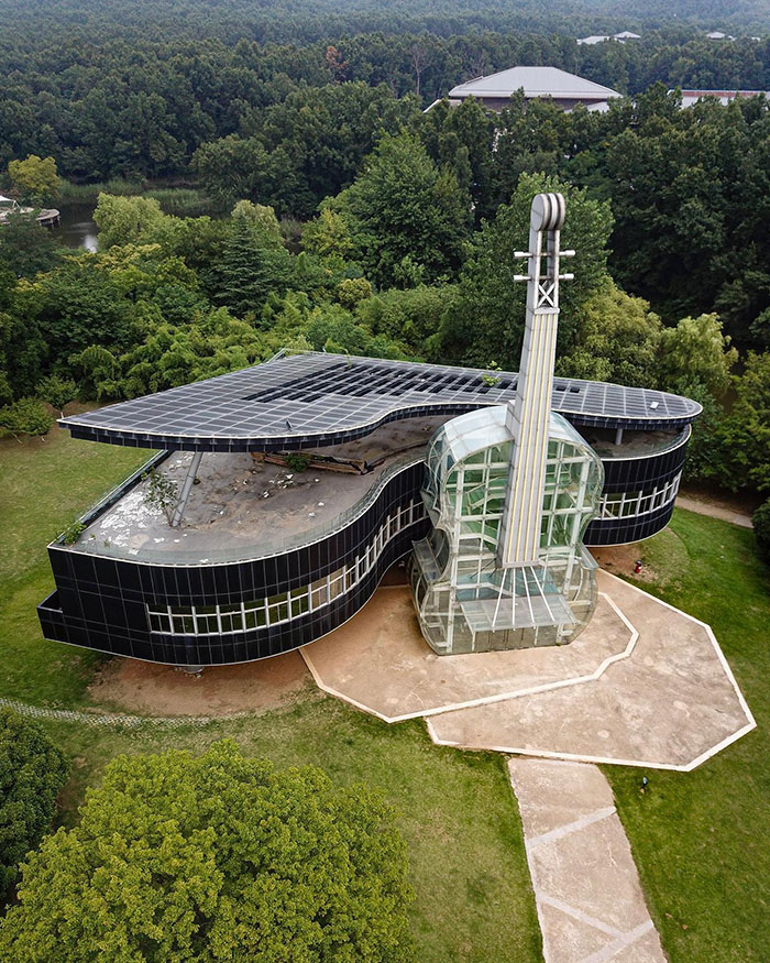 This Abandoned (More Like “Not In Use”) Theatre In China