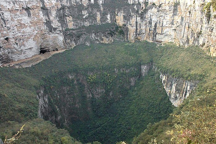 World's Deepest Sinkhole In China