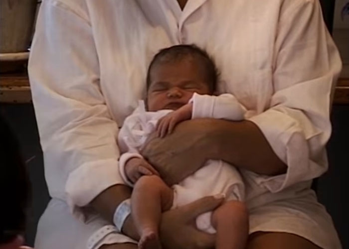 Kylie Jenner Is Unrecognizable In Photos From Childhood On Her 26th Bday Kylie Jenner Is Unrecognizable In Photos From Childhood On Her 26th Bday