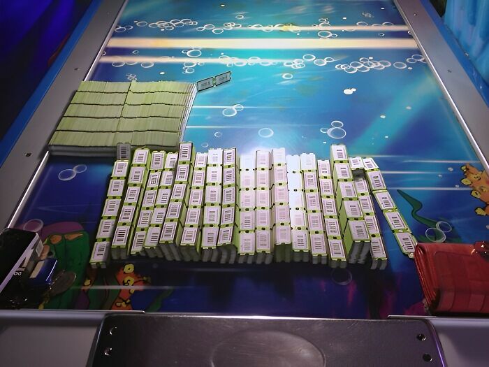 Won 7000+ Tickets From $2 In An Arcade, Took Me An Hour And A Half To Pick Them Up