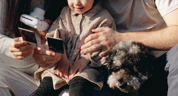 New Mom Wants To Pay Grandparents For Baby Duty While She’s At Work, Shocks Friends New Mom Wants To Pay Grandparents For Baby Duty While She’s At Work, Shocks Friends