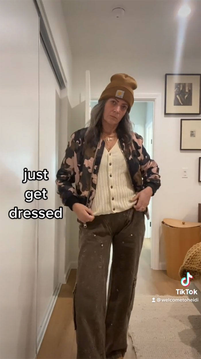 62-Year-Old Woman Shows You Don’t Have To Dress ‘Old’, Goes Viral