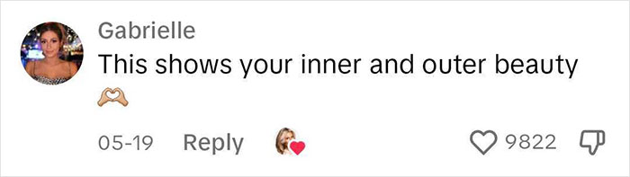 Woman Goes Viral By Removing One Filter At A Time to Demonstrate How Fake Social Media Is Woman Goes Viral By Removing One Filter At A Time to Demonstrate How Fake Social Media Is