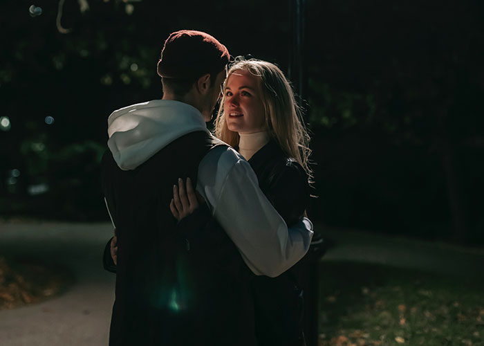 30 Hilariously Relatable Stories Of Men Missing Obvious Hints From Women