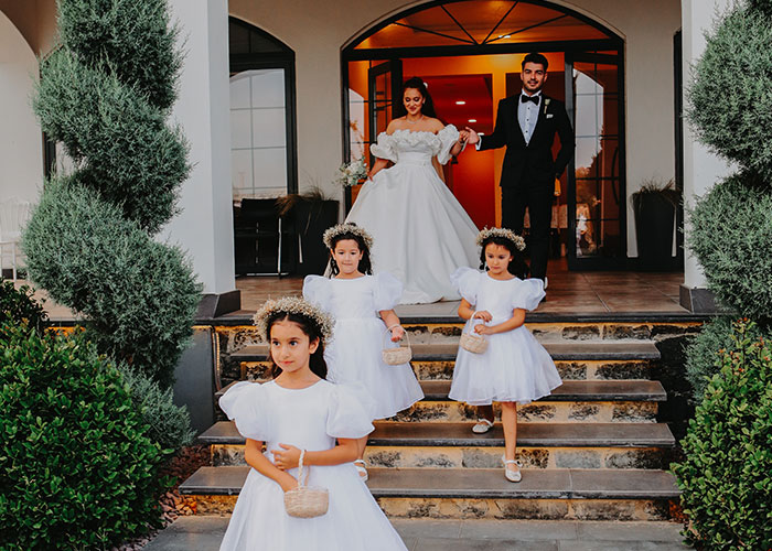 Teen Called A “Selfish Brat” For Exposing Why Dad And Stepmom Excluded Her From Wedding Teen Called A “Selfish Brat” For Exposing Why Dad And Stepmom Excluded Her From Wedding