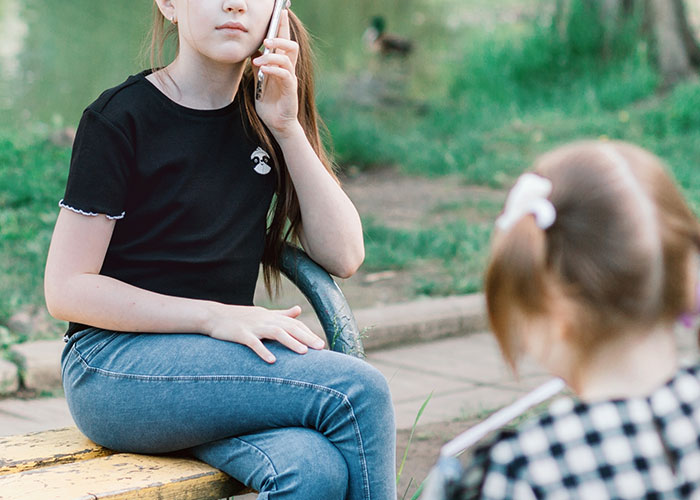 “What I Wanted Wasn’t Important”: Teen Resents Babysitting Her Special Needs Stepsister, Loses It “What I Wanted Wasn’t Important”: Teen Resents Babysitting Her Special Needs Stepsister, Loses It