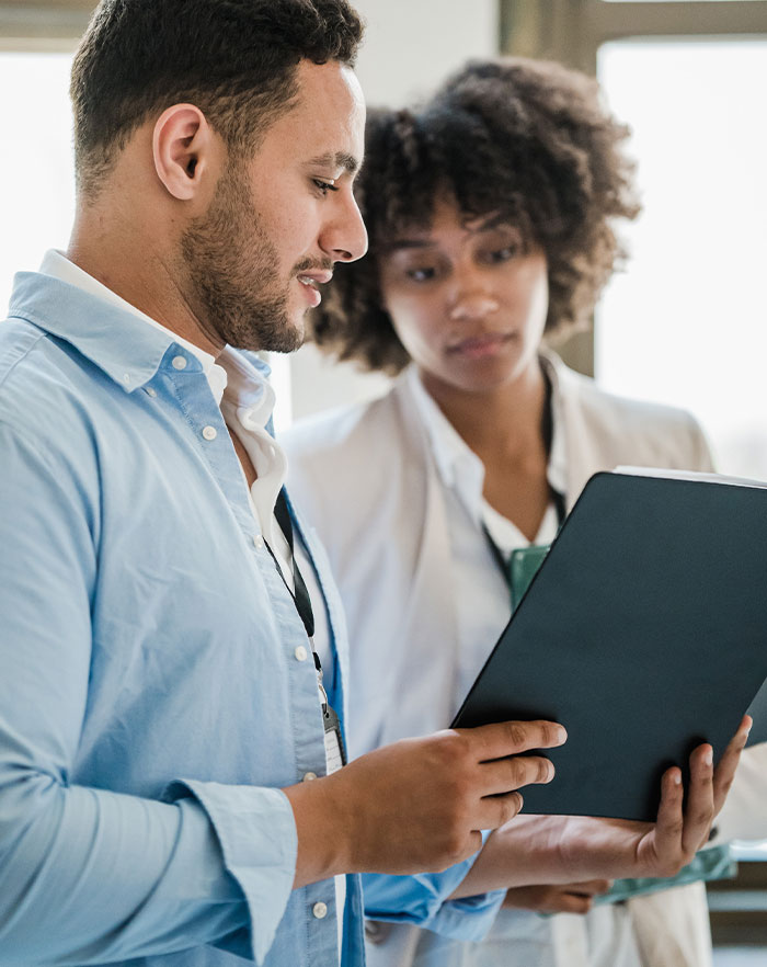 Woman Becomes The Top Performer In A New Company, Drops To Bare Minimum After Being Investigated Woman Becomes The Top Performer In A New Company, Drops To Bare Minimum After Being Investigated