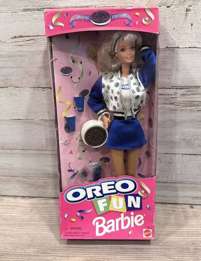Vintage Oreo Fun Barbie Doll 1997