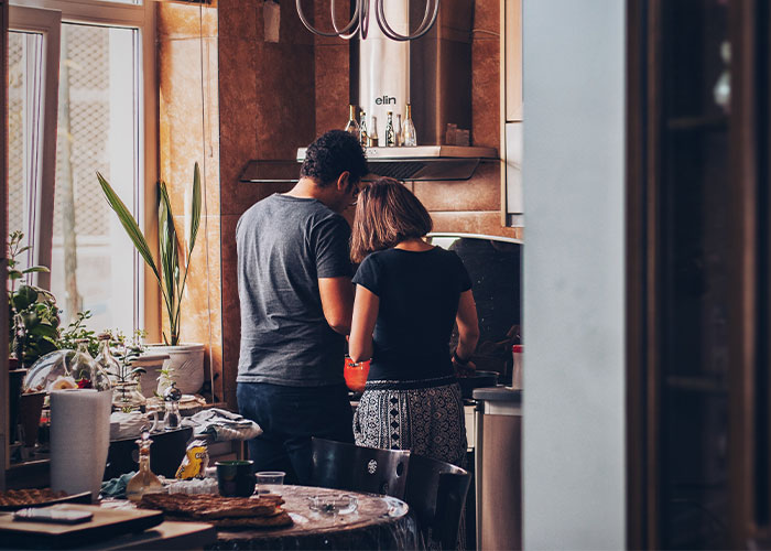 Woman Wonders If She Went Too Far Mimicking Lazy Husband’s Actions To Teach Him A Lesson Woman Wonders If She Went Too Far Mimicking Lazy Husband’s Actions To Teach Him A Lesson