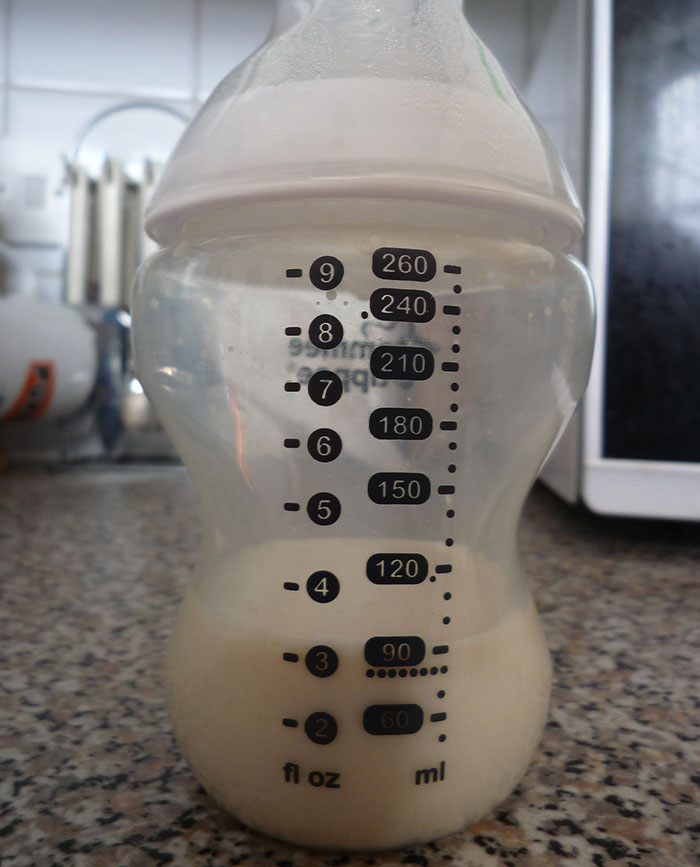 Mom Walks In On Sister Breastfeeding Her Child, Calls The Police When She Figures Out Why 