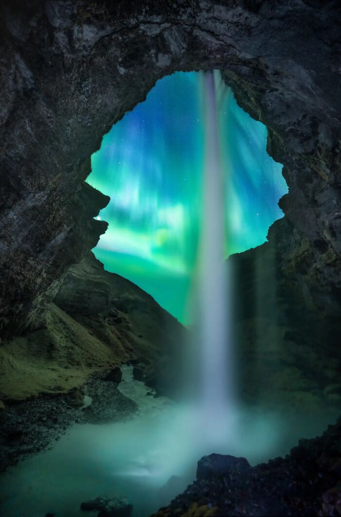 “Strong Solar Storm Through An Icelandic Cave”, Josselin Cornou