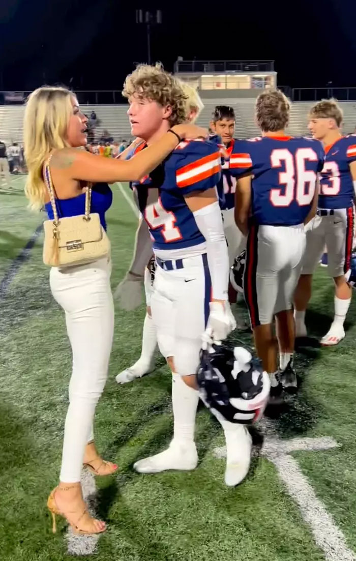 Proud Mom Claps Back After Photo Of Her Hugging Son Post-Game Raises Eyebrows Proud Mom Claps Back After Photo Of Her Hugging Son Post-Game Raises Eyebrows