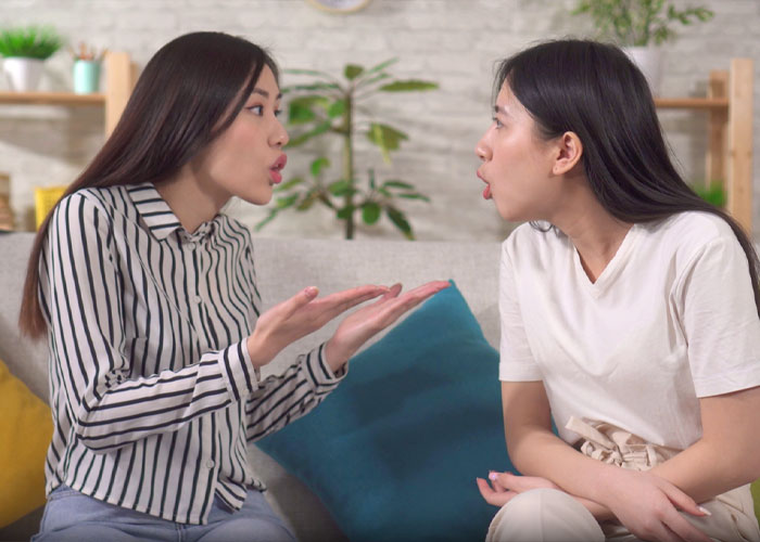 Girl Storms Out Embarrassed After Her Accusations Of Cultural Appropriation Turn Against Her Girl Storms Out Embarrassed After Her Accusations Of Cultural Appropriation Turn Against Her