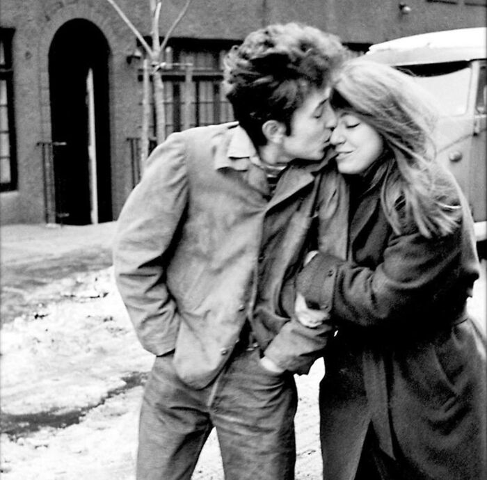 Bob Dylan And Suze Rotolo, Greenwich Village, New York City, 1963 / Photo By Don Hunstein