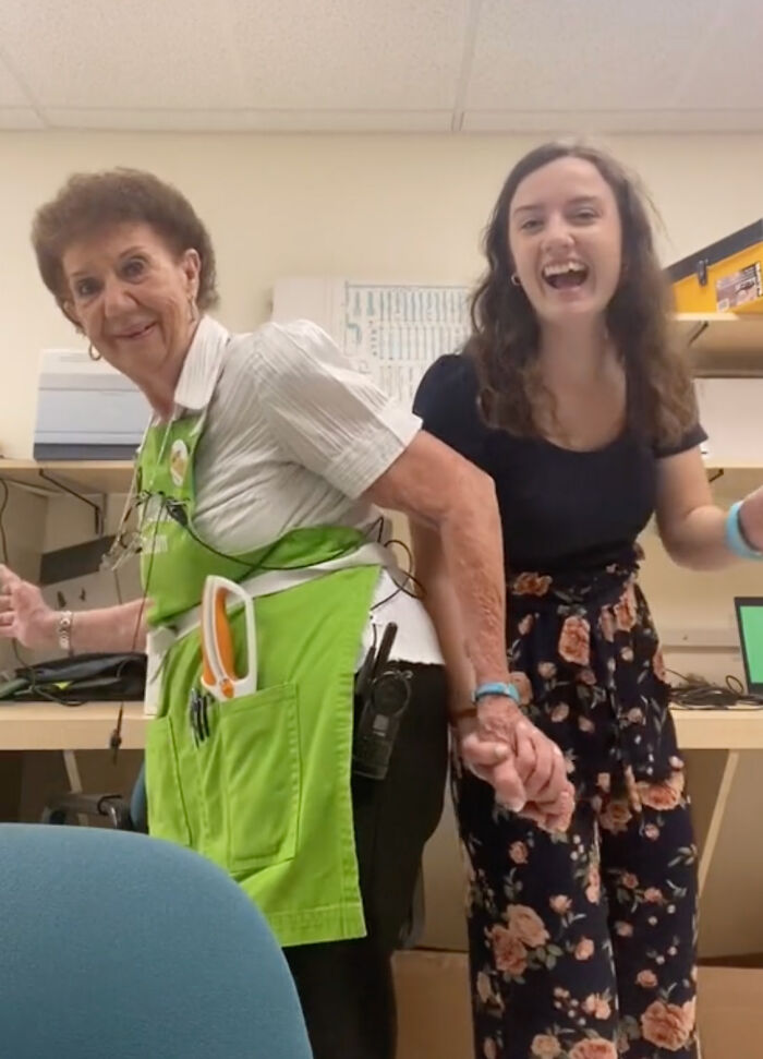 “Just Keep Moving”: 101 Y.O. Woman Who Still Works Shares Advice On Staying Young “Just Keep Moving”: 101 Y.O. Woman Who Still Works Shares Advice On Staying Young