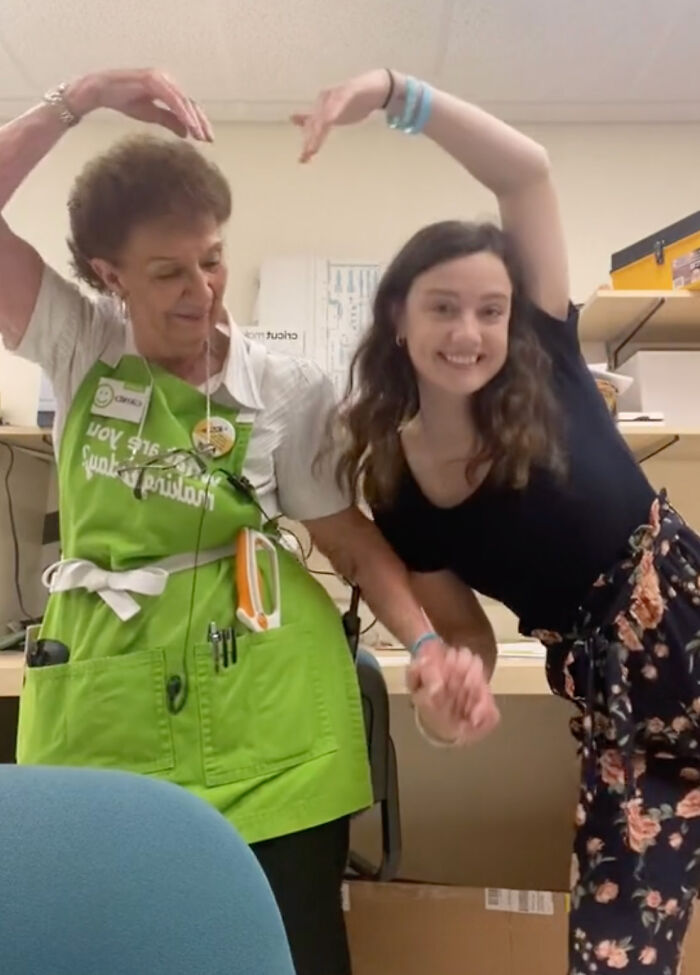 “Just Keep Moving”: 101 Y.O. Woman Who Still Works Shares Advice On Staying Young “Just Keep Moving”: 101 Y.O. Woman Who Still Works Shares Advice On Staying Young