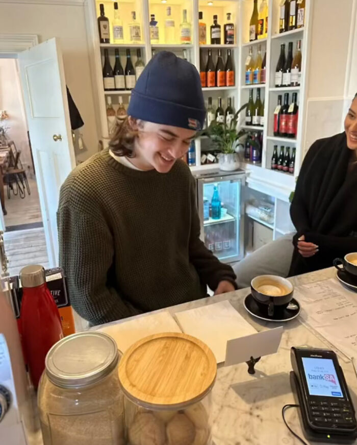 18 Y.O. Goes Viral Online After He Shared How Nobody Showed Up At His Newly Opened Café