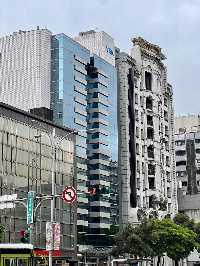 The YKK Office Building In Taiwan Looks Like A Zipper